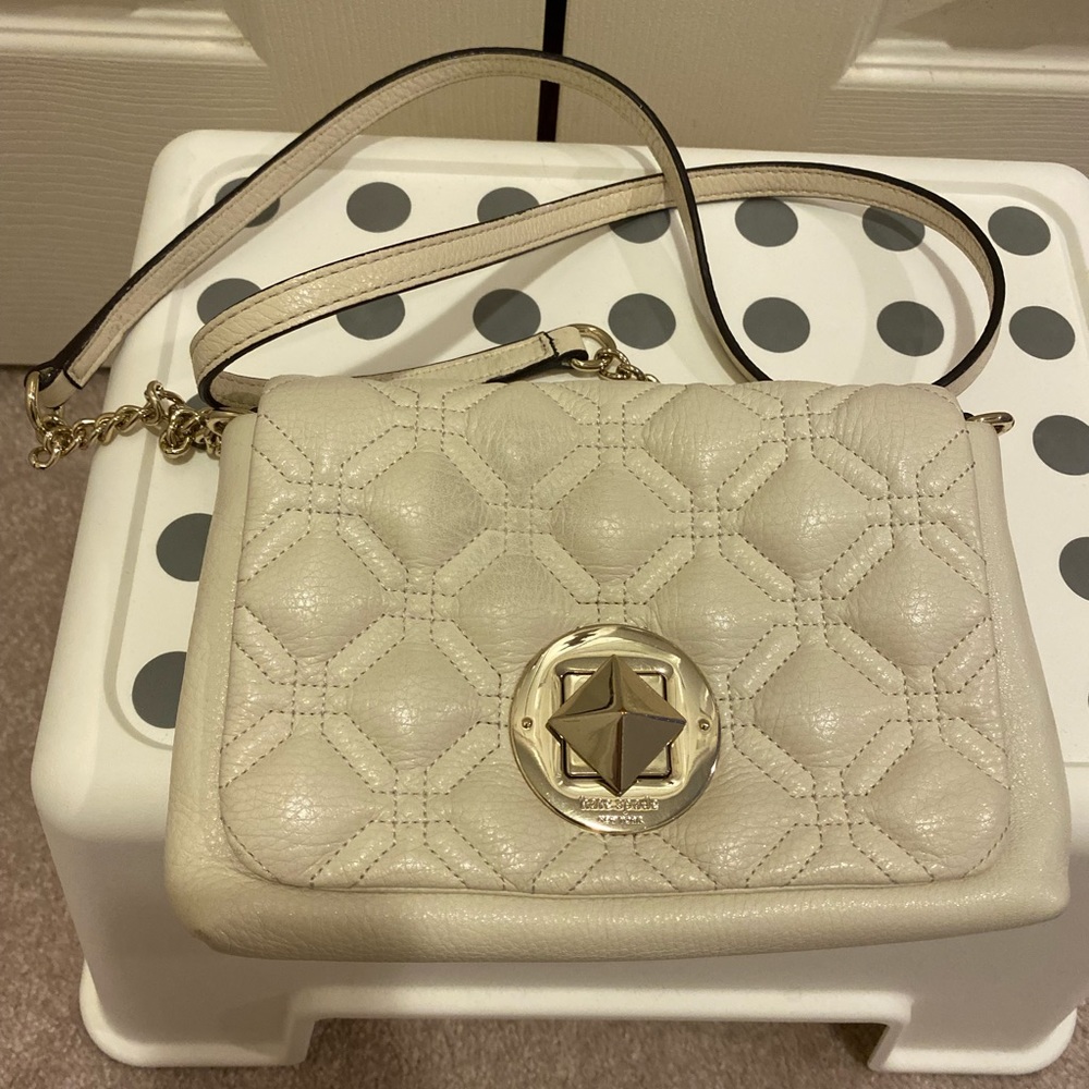 Kate Spade turnlock creme crossbody